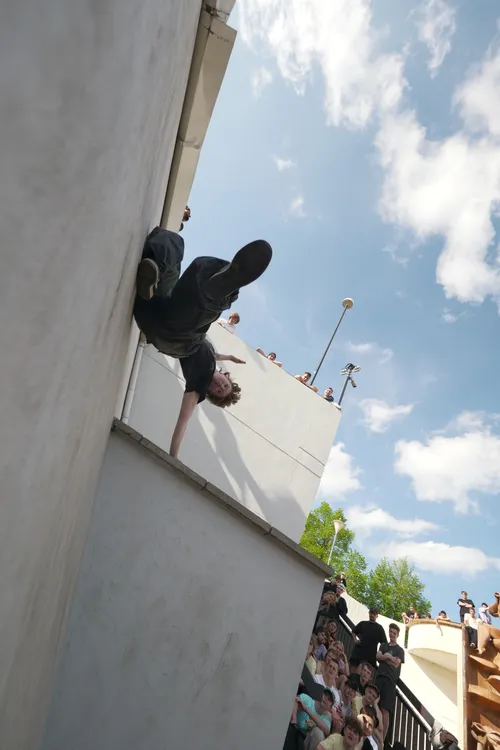 Professional freerunner performer Rachel Gough in action